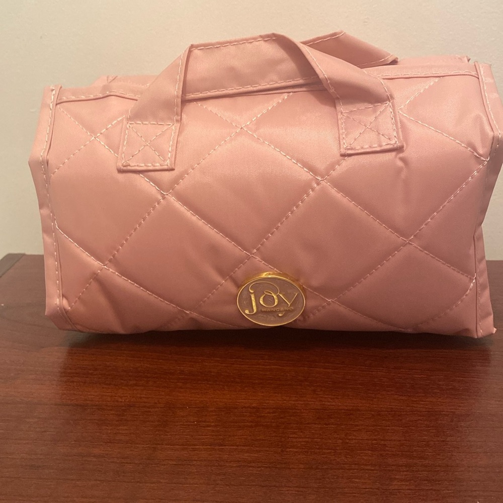 Joy Mangano make up bag